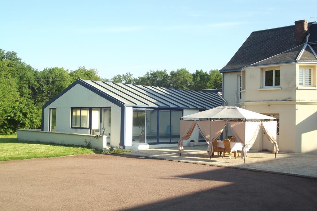 Les Vedieres Conflans-sur-Anille Exterior photo